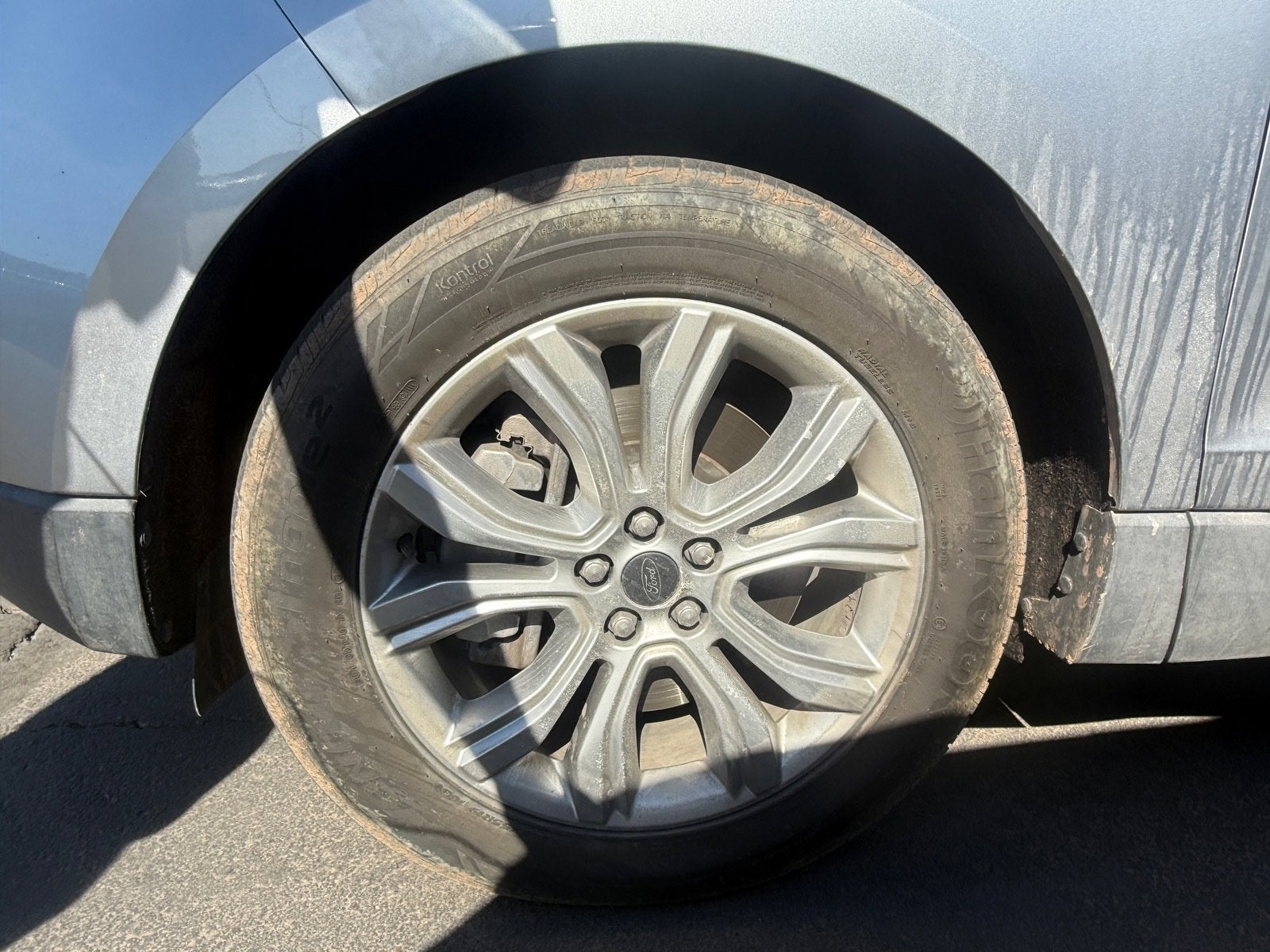 2023 Ford Edge Titanium