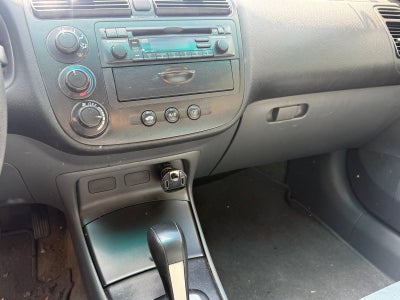2005 Honda Civic Sdn LX