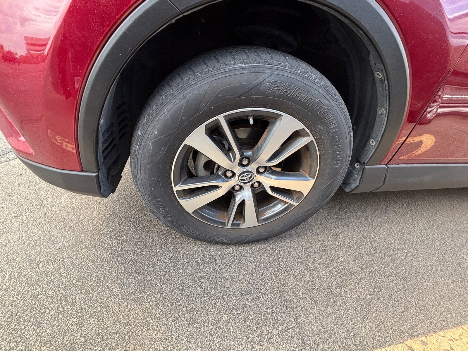 2018 Toyota RAV4 XLE