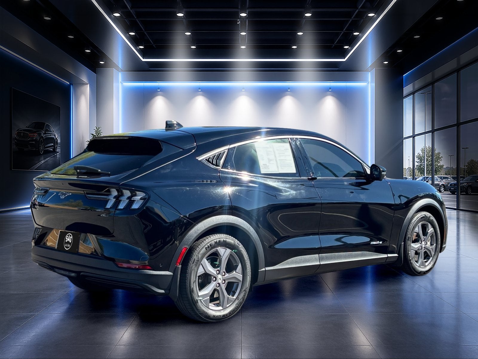 2022 Ford Mustang Mach-E Select