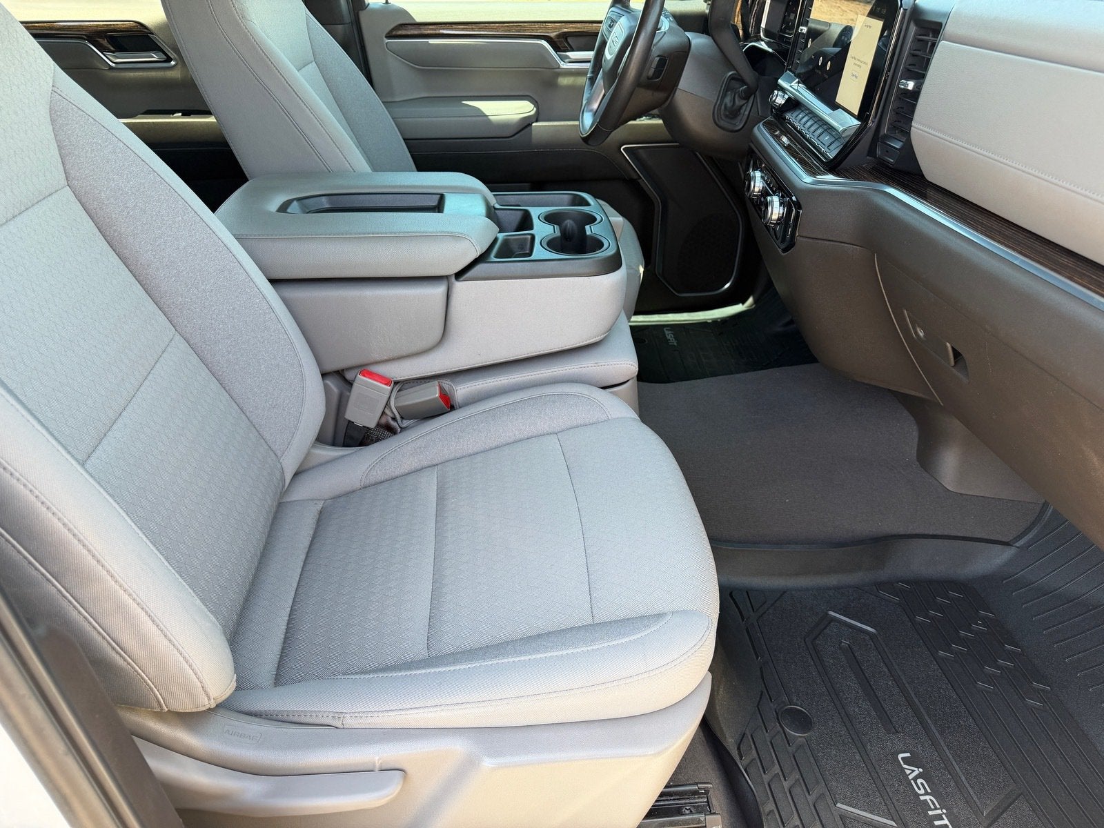 2022 GMC Sierra 1500 SLE