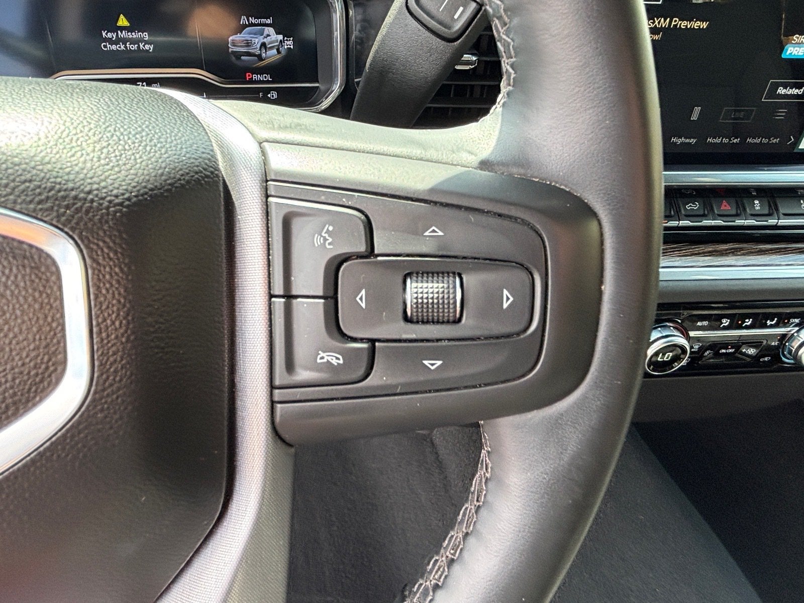 2025 GMC Sierra 1500 SLE