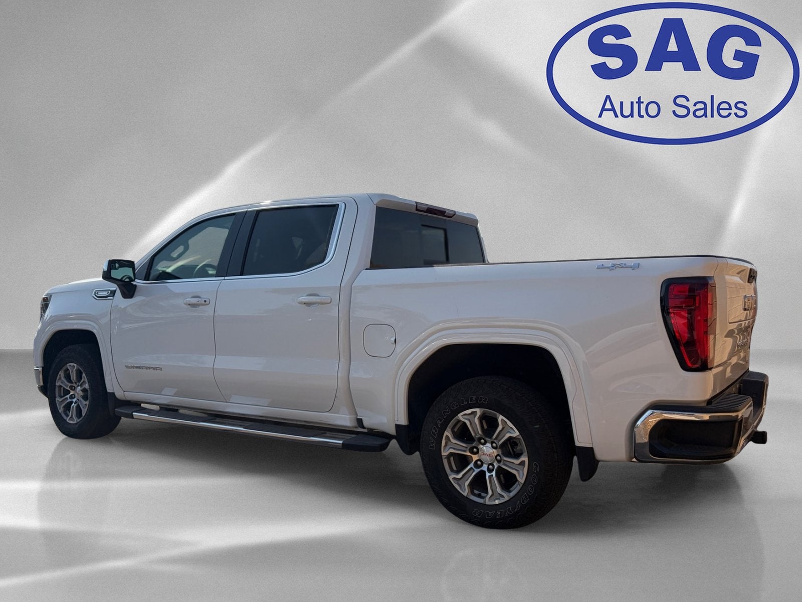 2025 GMC Sierra 1500 SLE