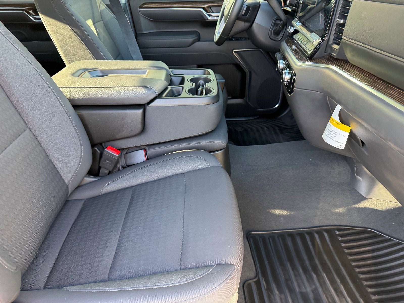 2025 GMC Sierra 1500 SLE