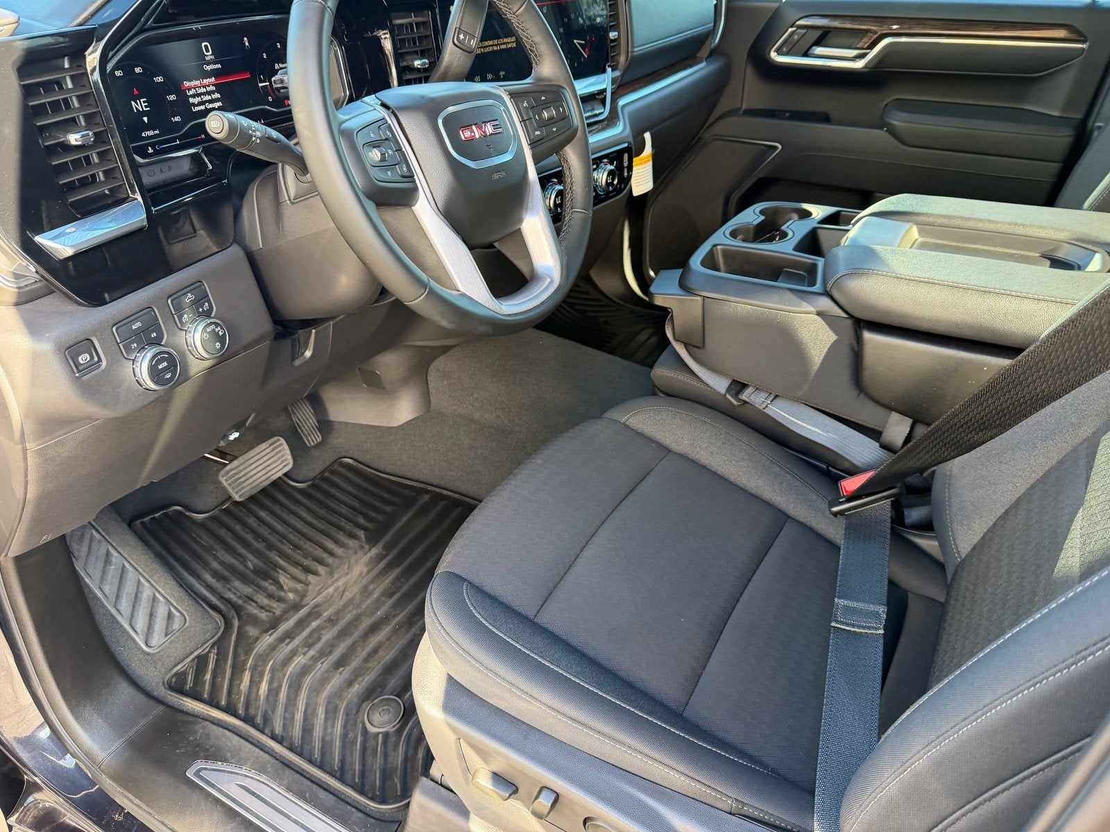 2025 GMC Sierra 1500 SLE