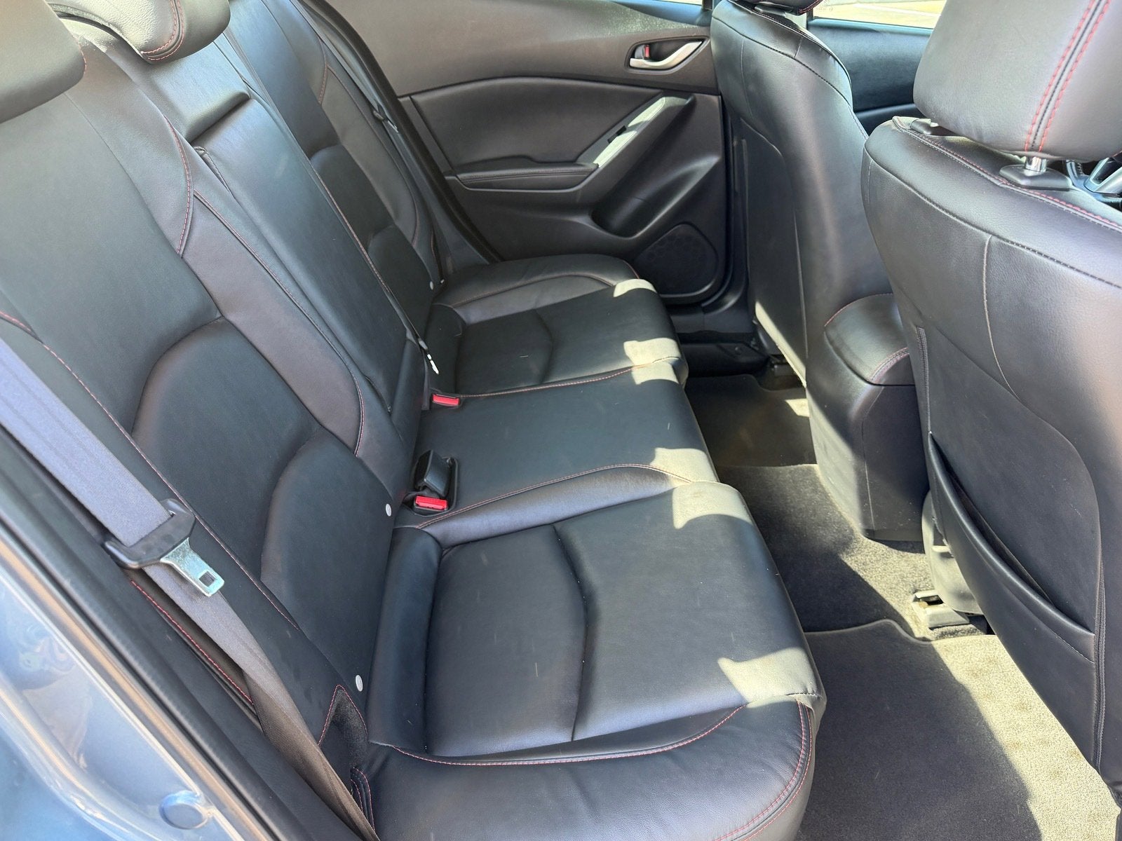 2015 Mazda Mazda3 i Grand Touring