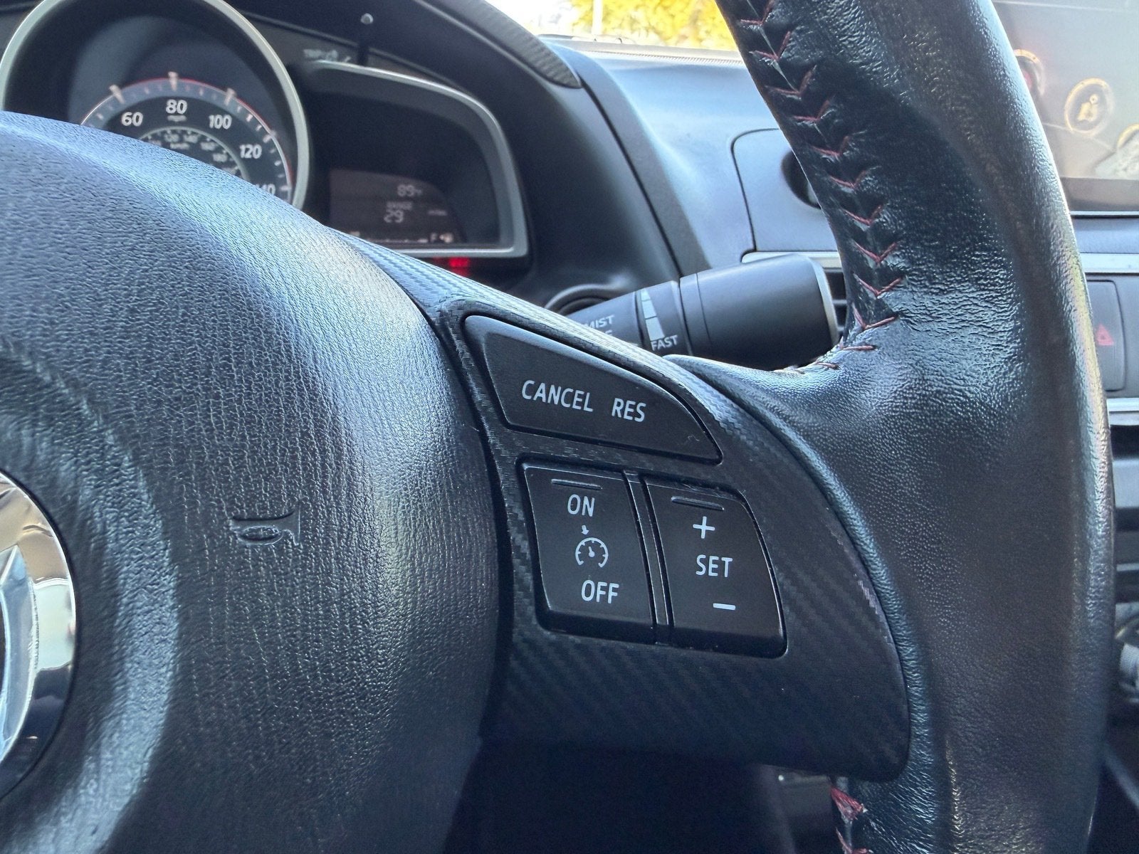 2015 Mazda Mazda3 i Grand Touring