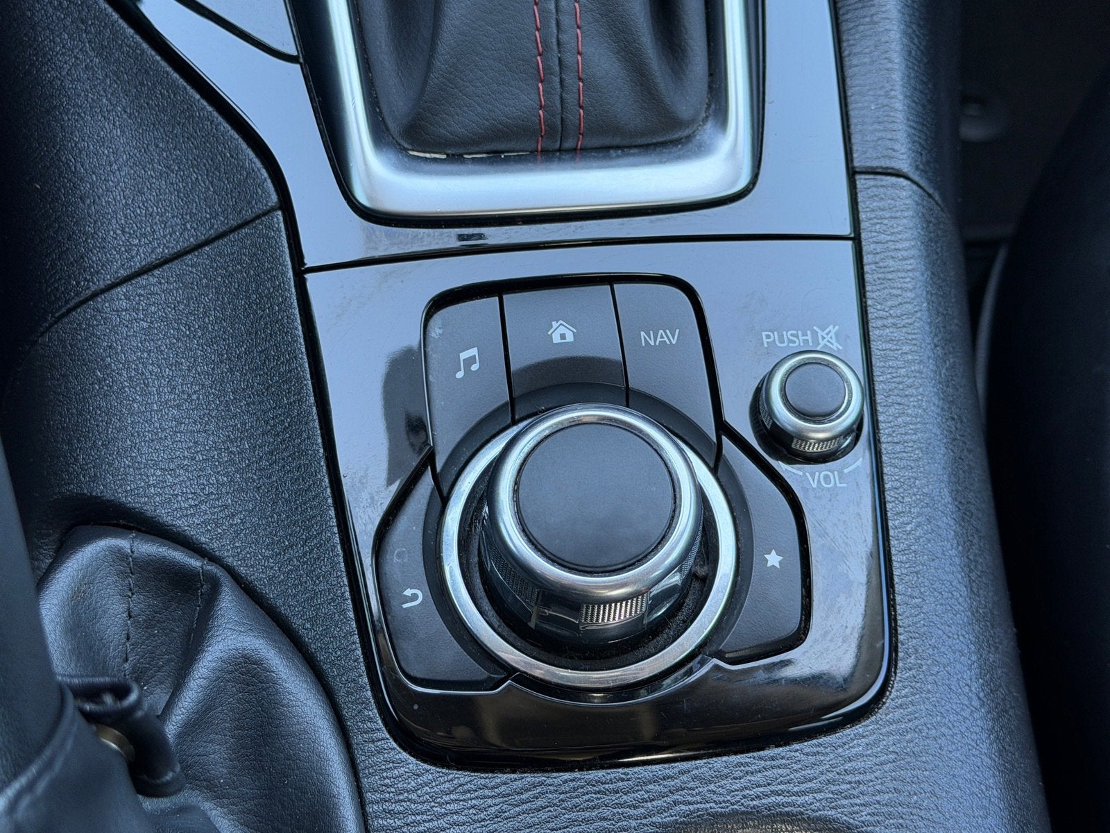 2015 Mazda Mazda3 i Grand Touring