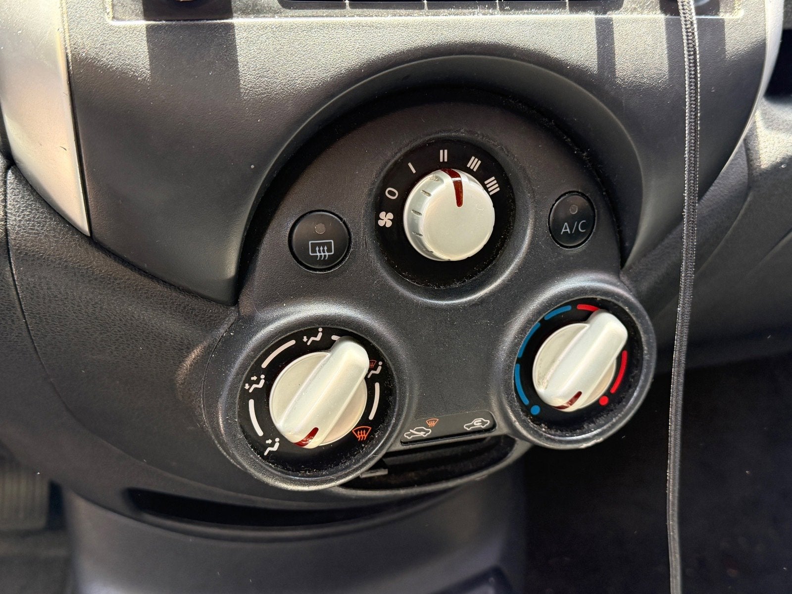 2014 Nissan Versa Note SV