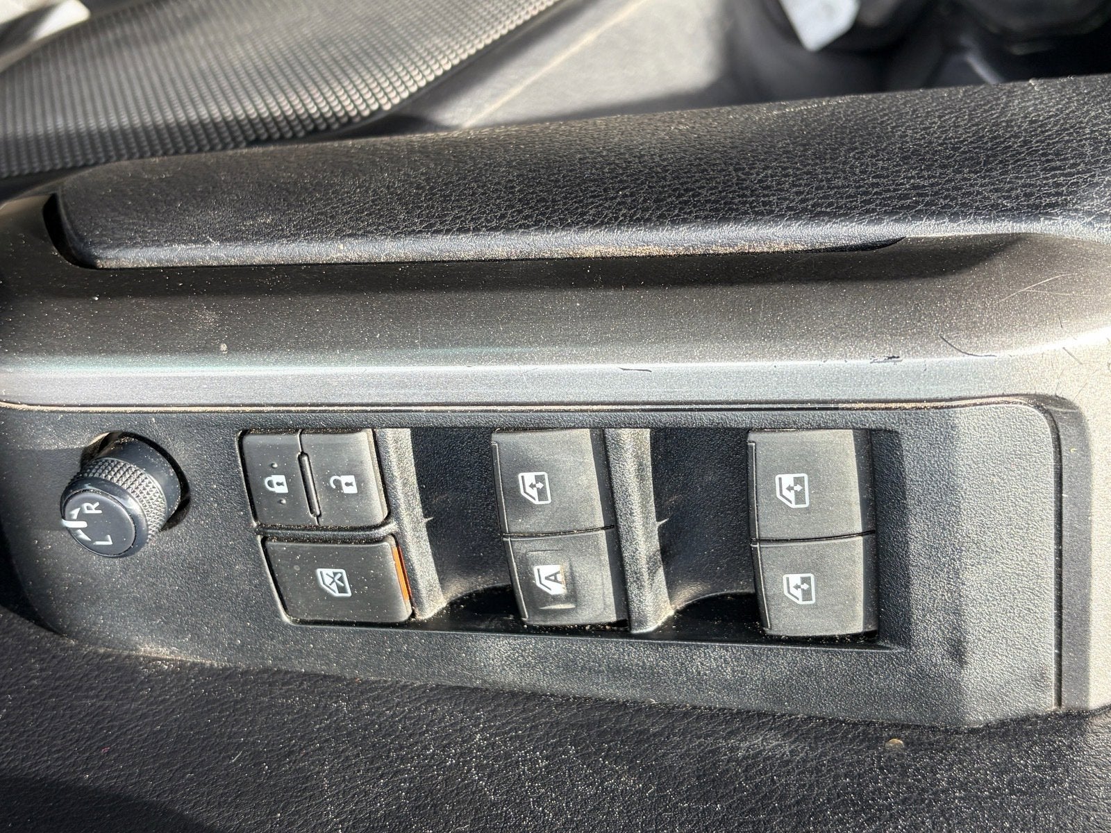 2020 Toyota Tacoma 2WD SR5