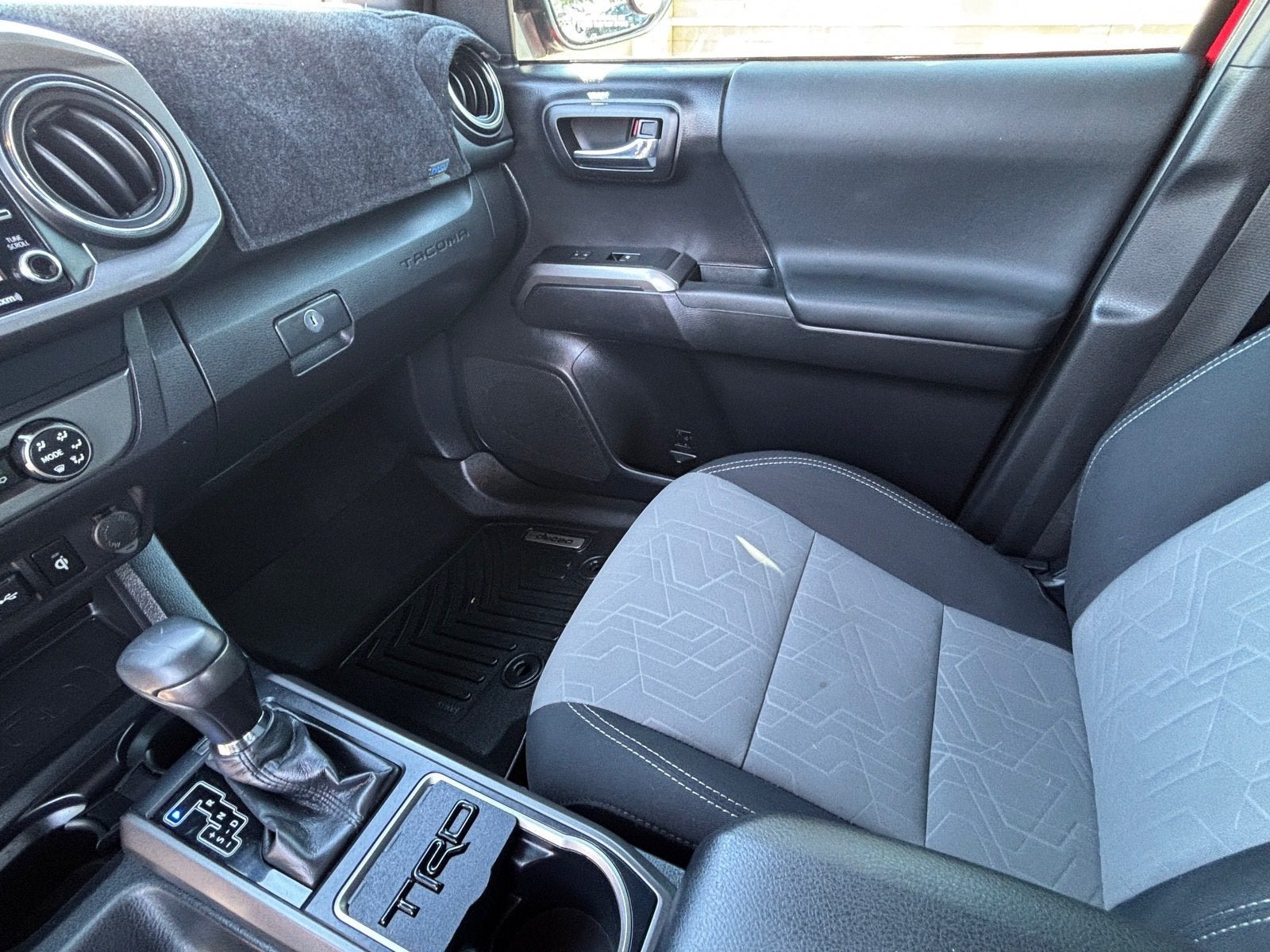 2020 Toyota Tacoma 2WD TRD Sport