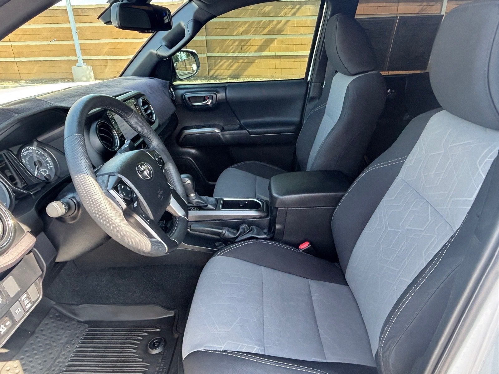 2022 Toyota Tacoma 2WD TRD Off Road