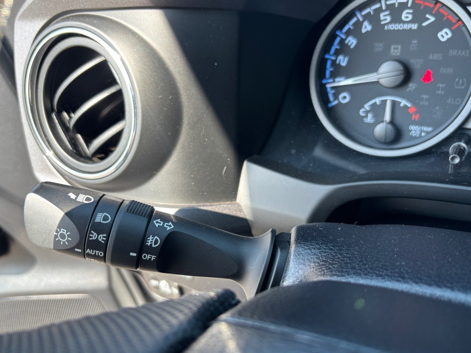 2022 Toyota Tacoma 2WD TRD Off Road