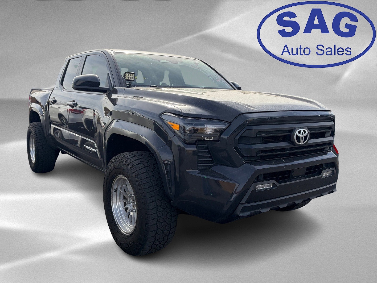 2024 Toyota Tacoma 4WD SR5