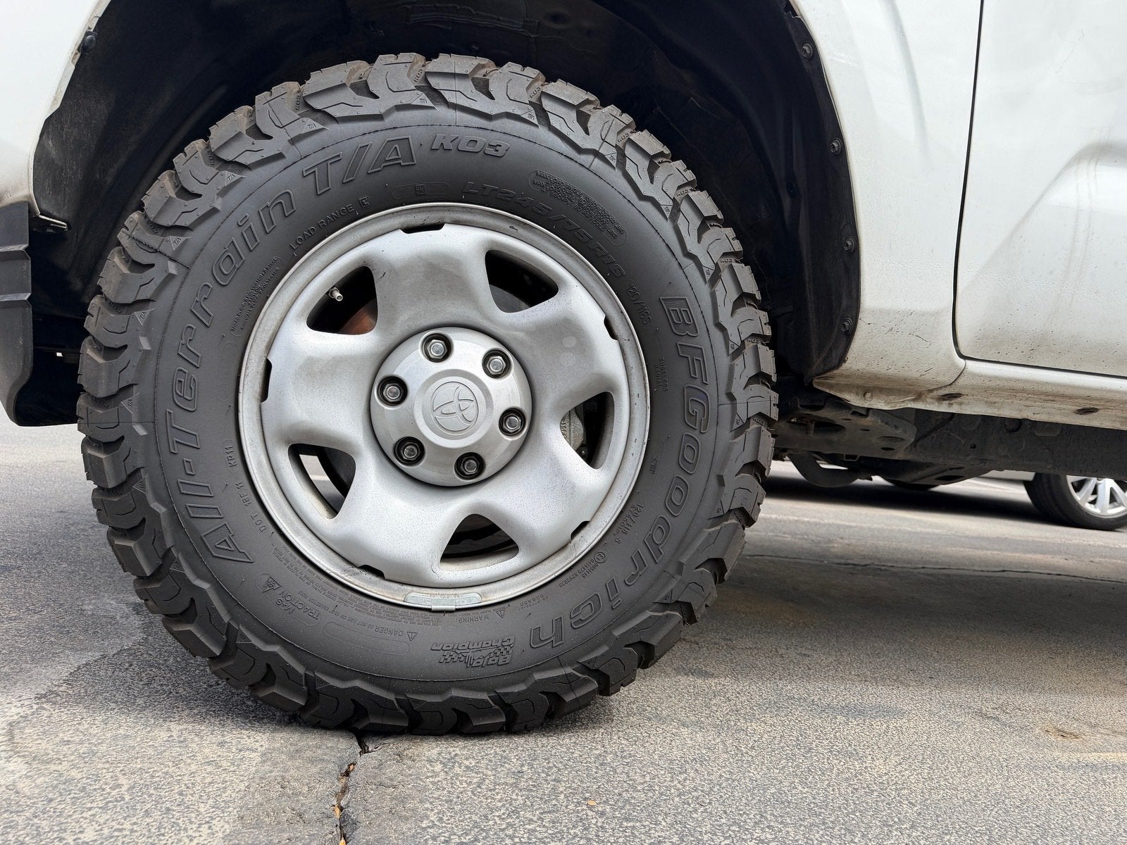 2023 Toyota Tacoma 2WD SR