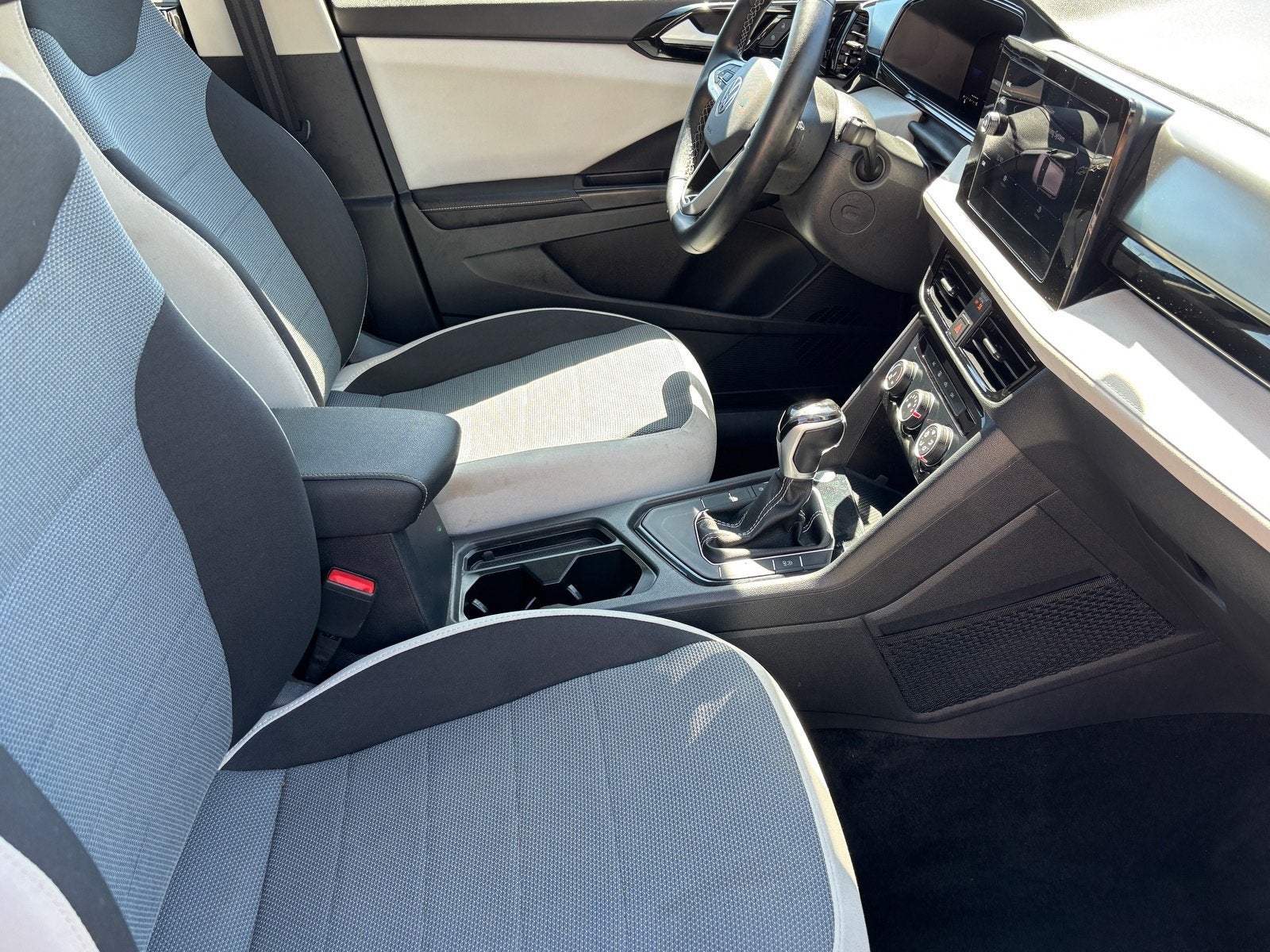 2025 Volkswagen Taos S
