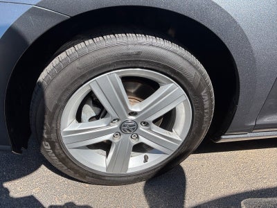 2018 Volkswagen Golf SportWagen SE