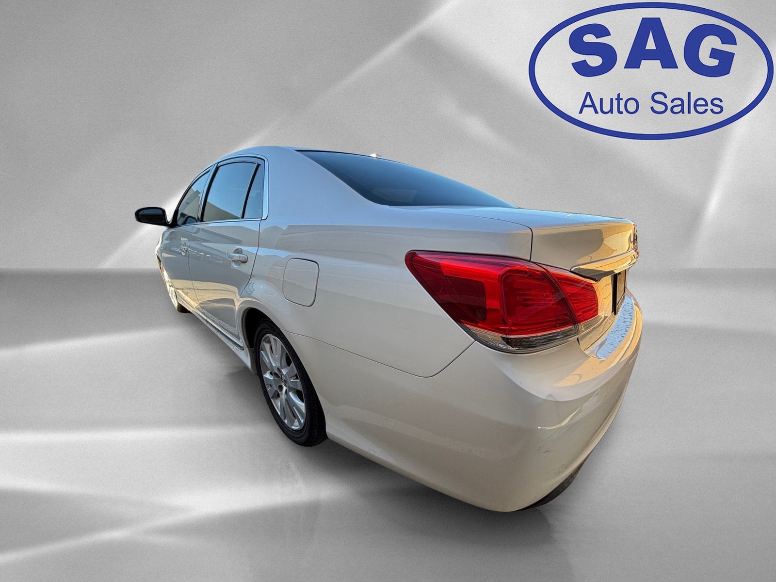 2011 Toyota Avalon Base
