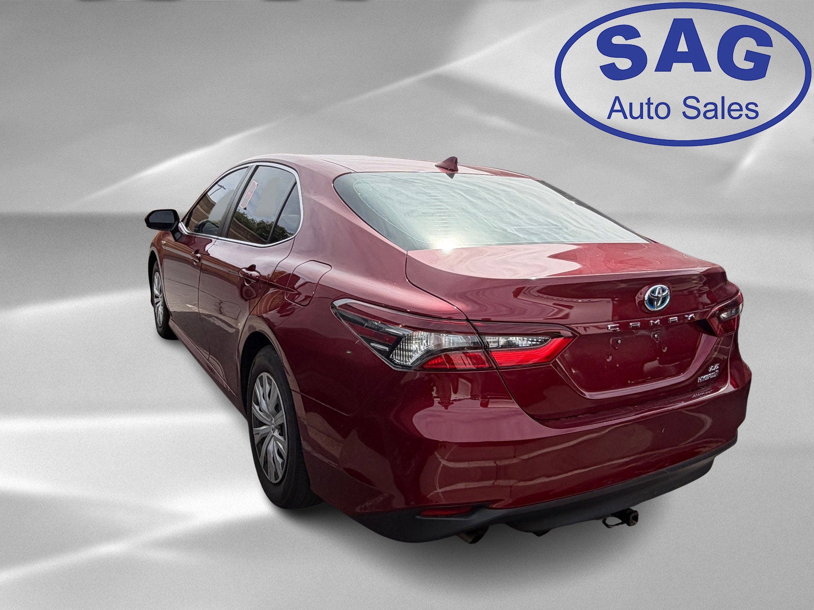 2021 Toyota Camry Hybrid LE