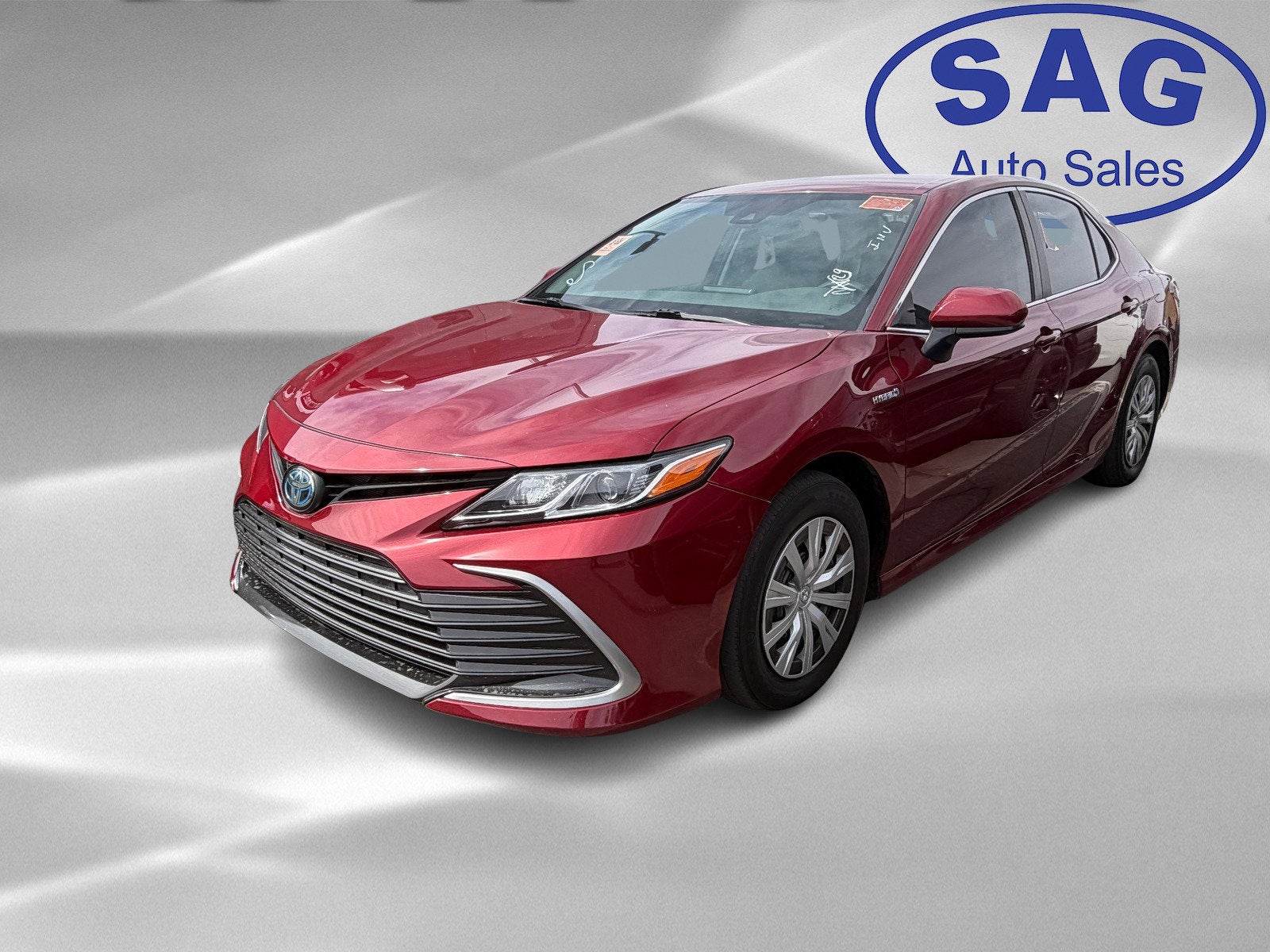 2021 Toyota Camry Hybrid LE