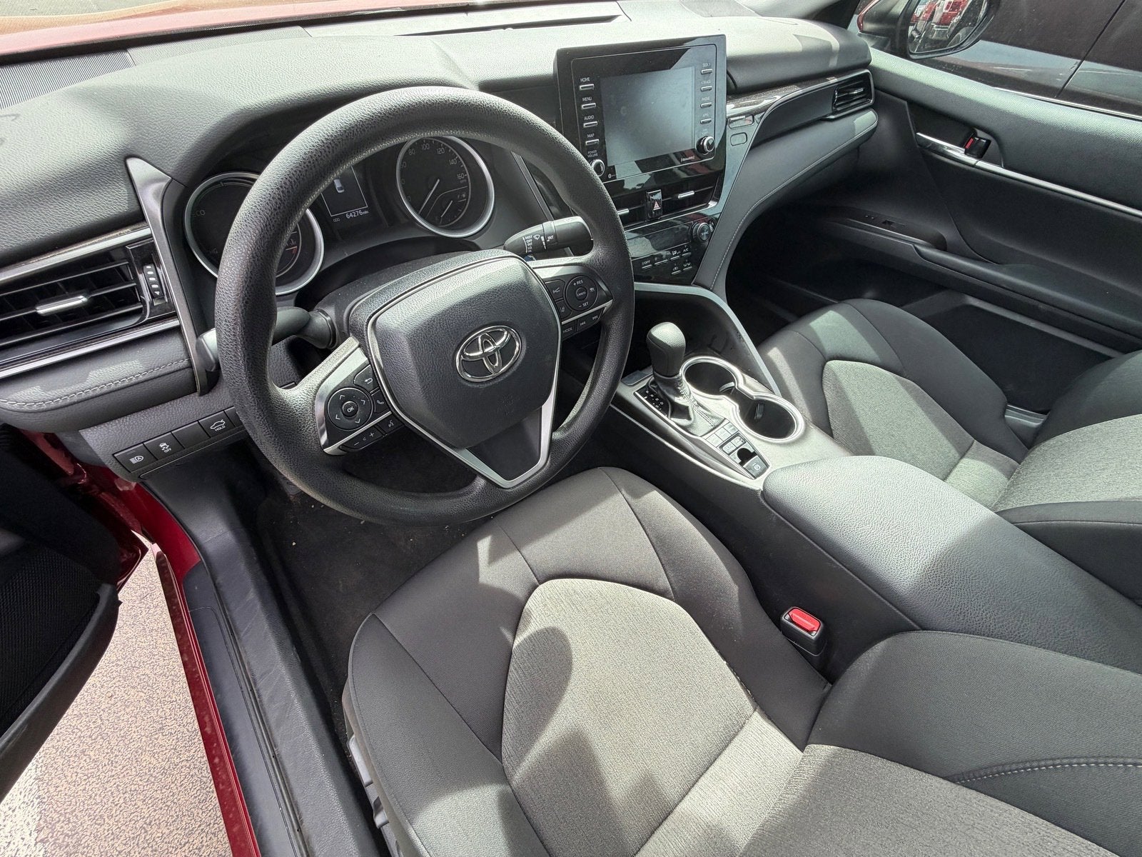 2021 Toyota Camry Hybrid LE