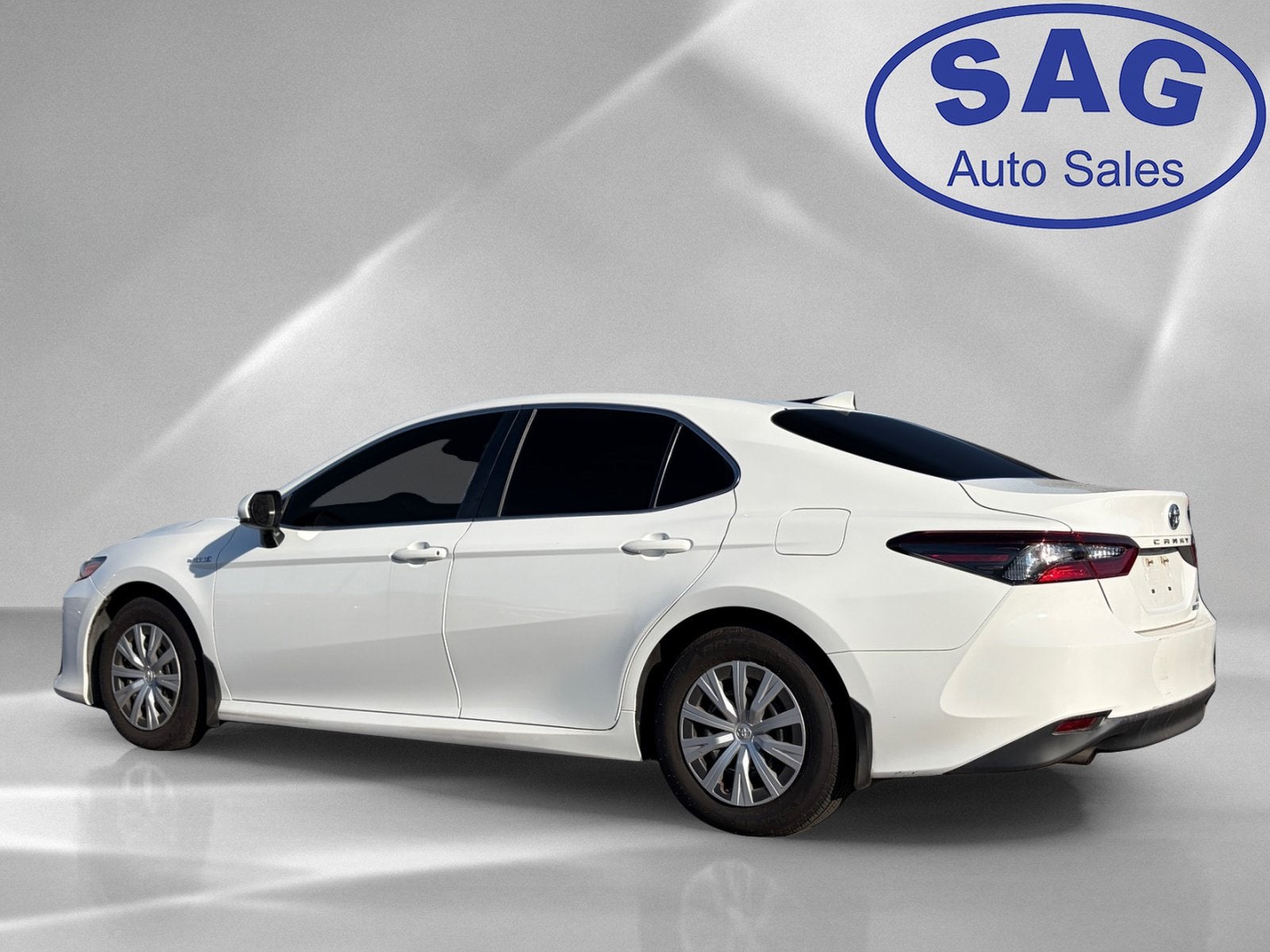 2021 Toyota Camry Hybrid LE