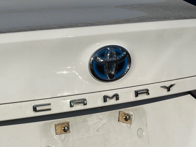 2021 Toyota Camry Hybrid LE