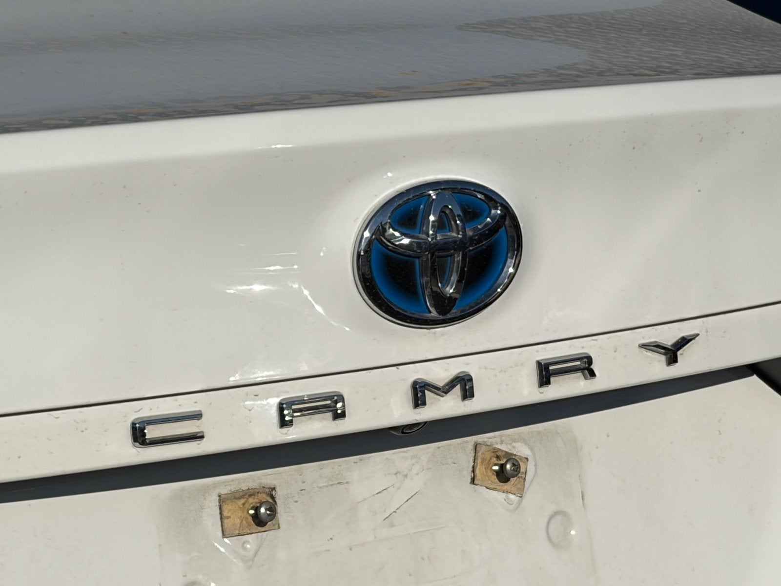 2021 Toyota Camry Hybrid LE