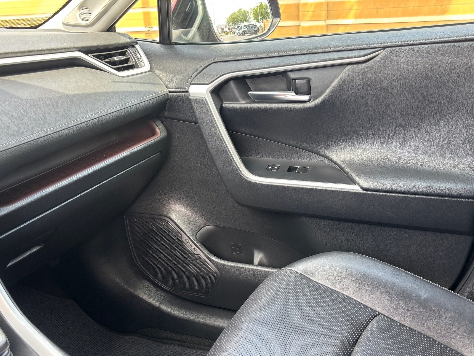 2020 Toyota RAV4 Hybrid Limited