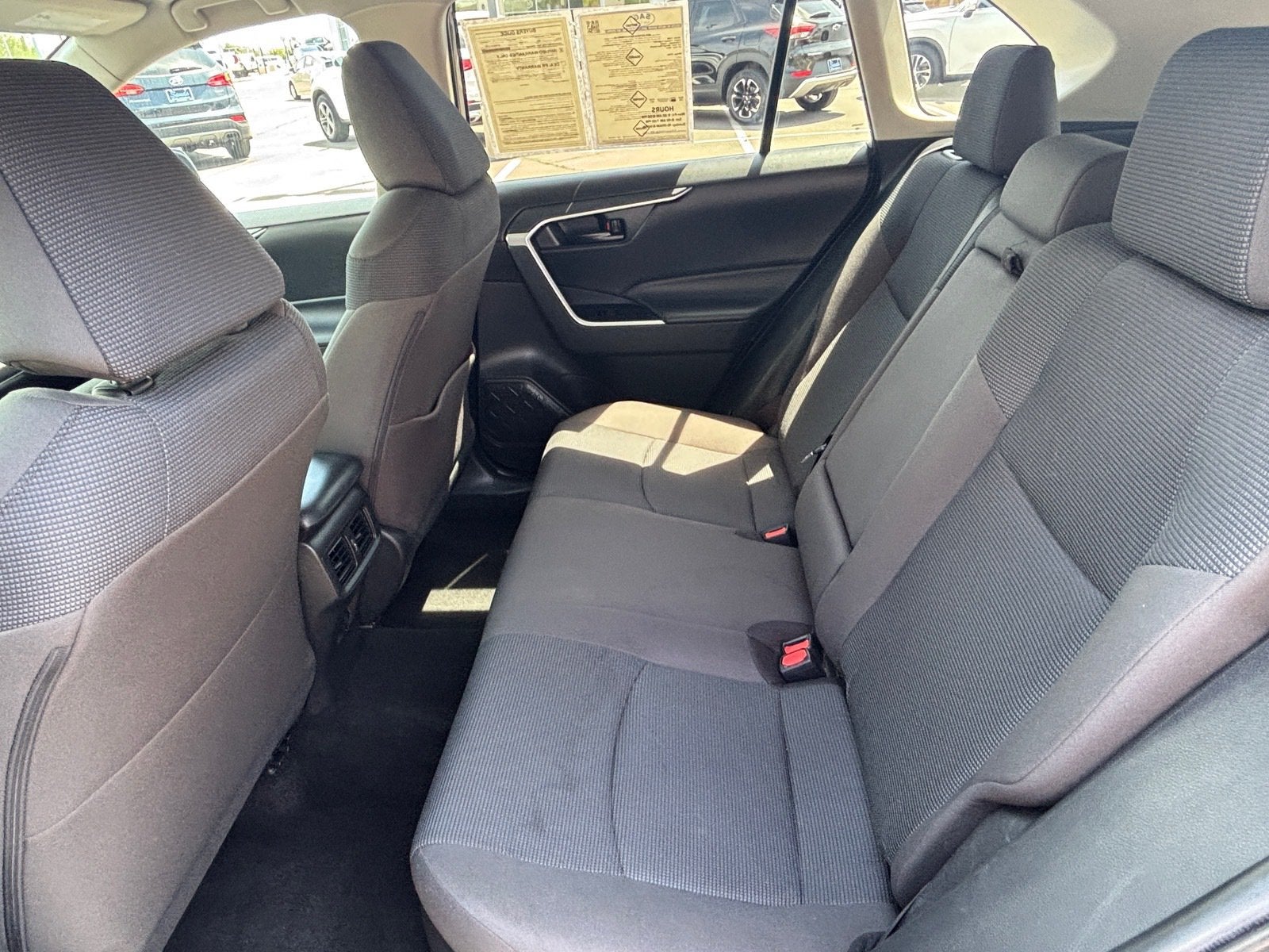 2023 Toyota RAV4 Hybrid LE