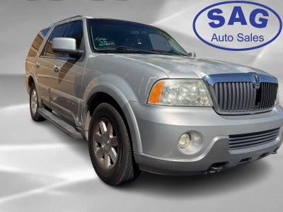 2004 Lincoln Navigator Base
