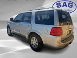 2004 Lincoln Navigator Base