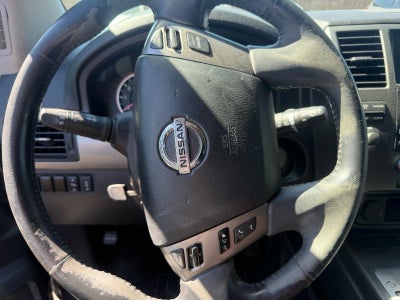 2015 Nissan Armada SV