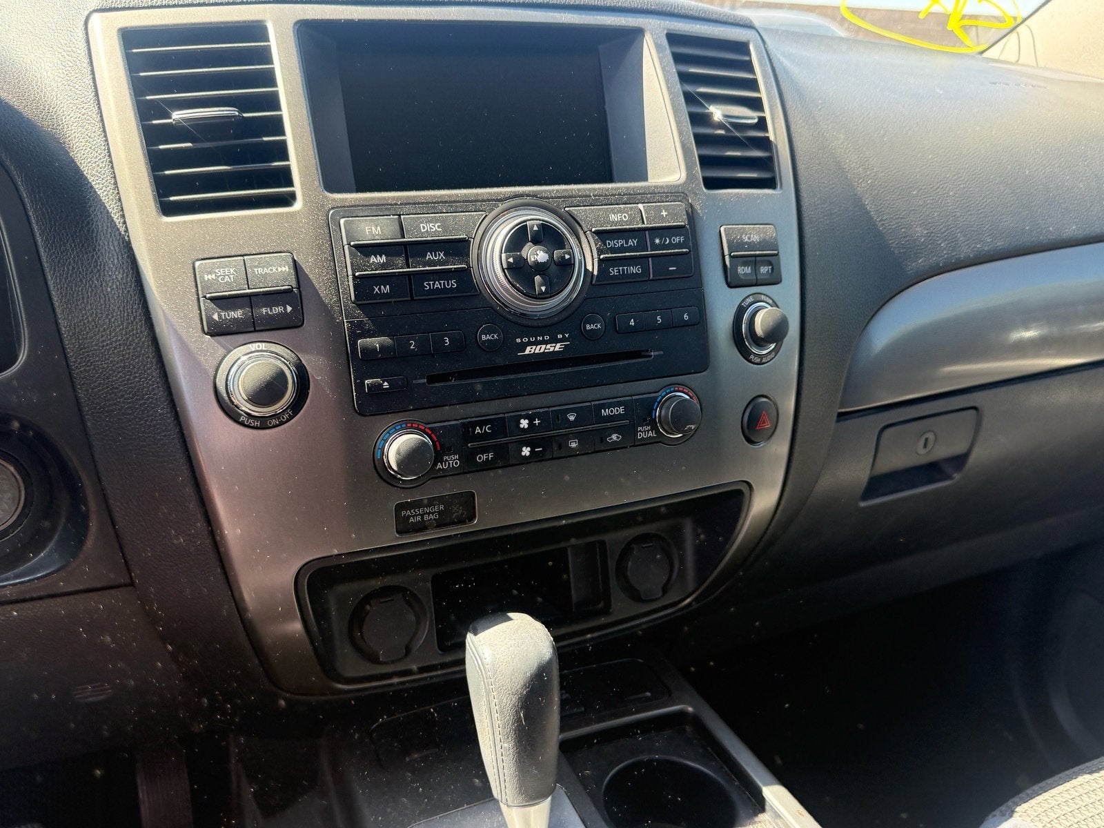 2015 Nissan Armada SV