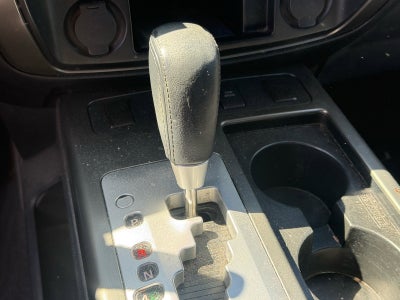 2015 Nissan Armada SV