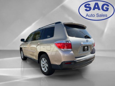 2011 Toyota Highlander SE