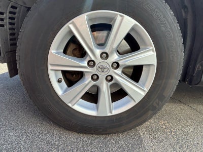 2011 Toyota Highlander SE