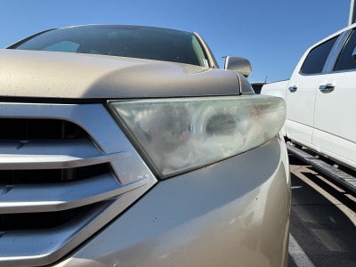 2011 Toyota Highlander SE