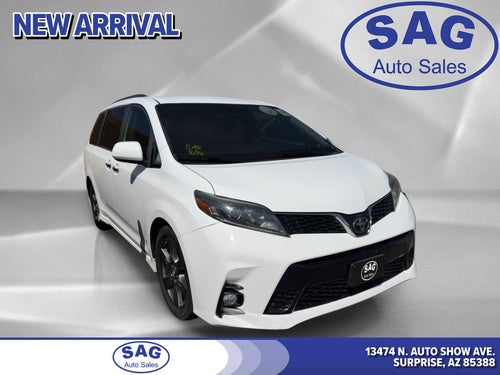 2020 Toyota Sienna SE