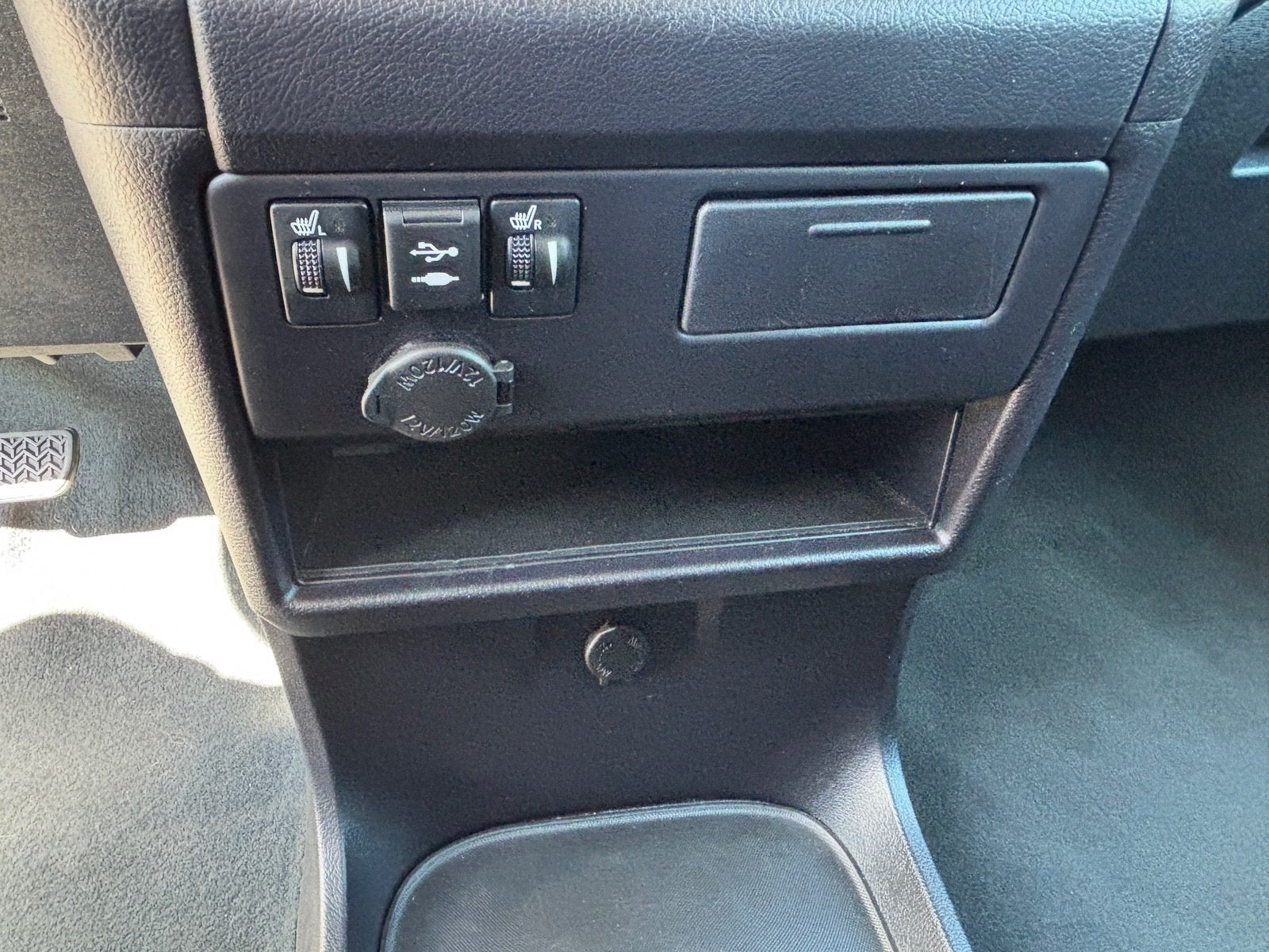 2020 Toyota Sienna SE