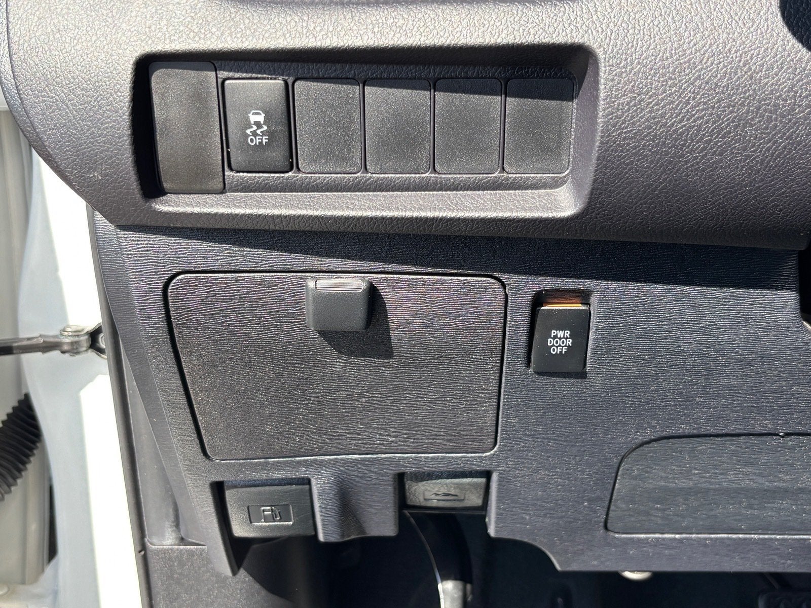2020 Toyota Sienna SE