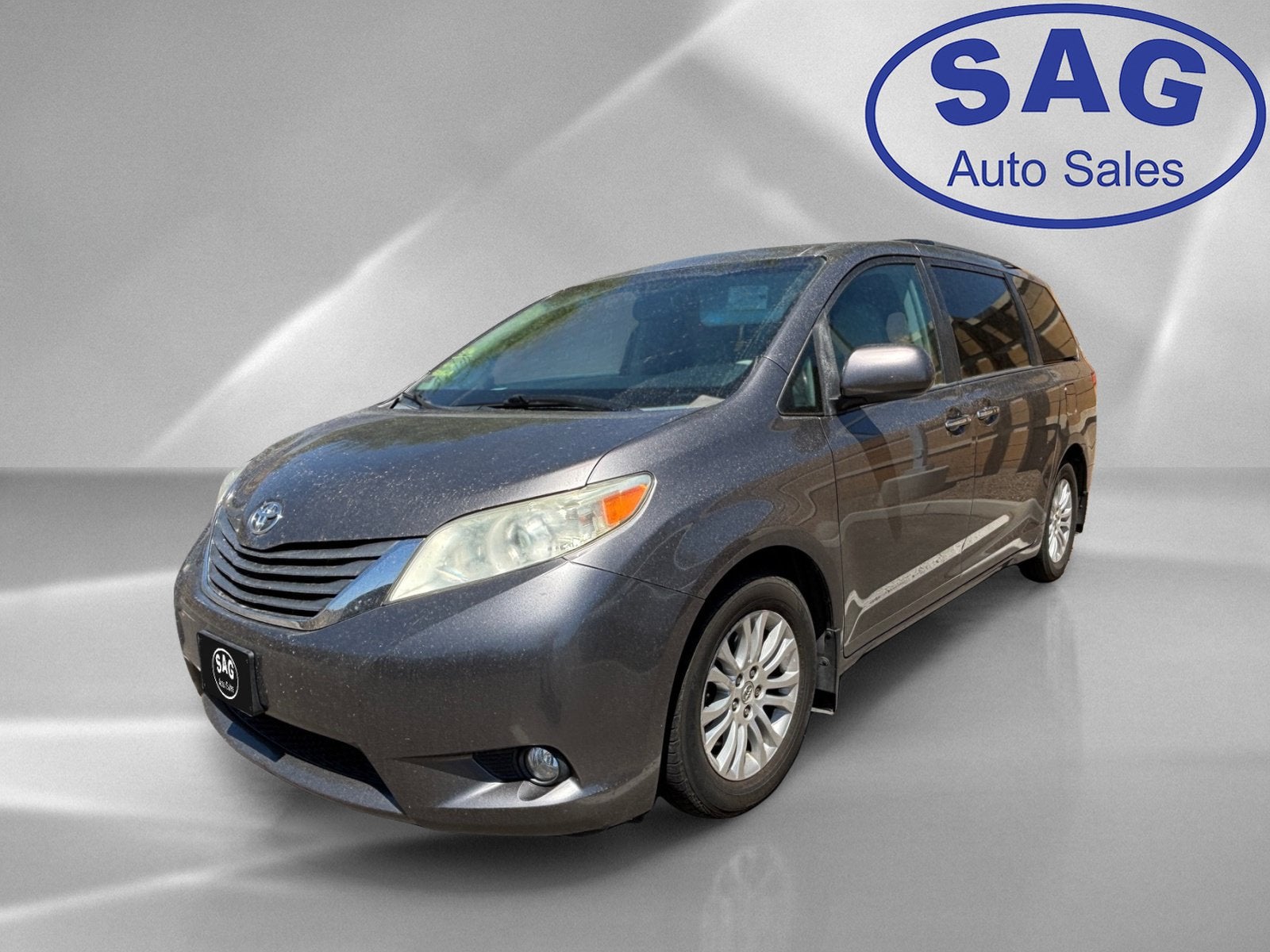 2014 Toyota Sienna XLE