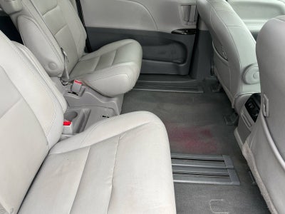 2020 Toyota Sienna Base