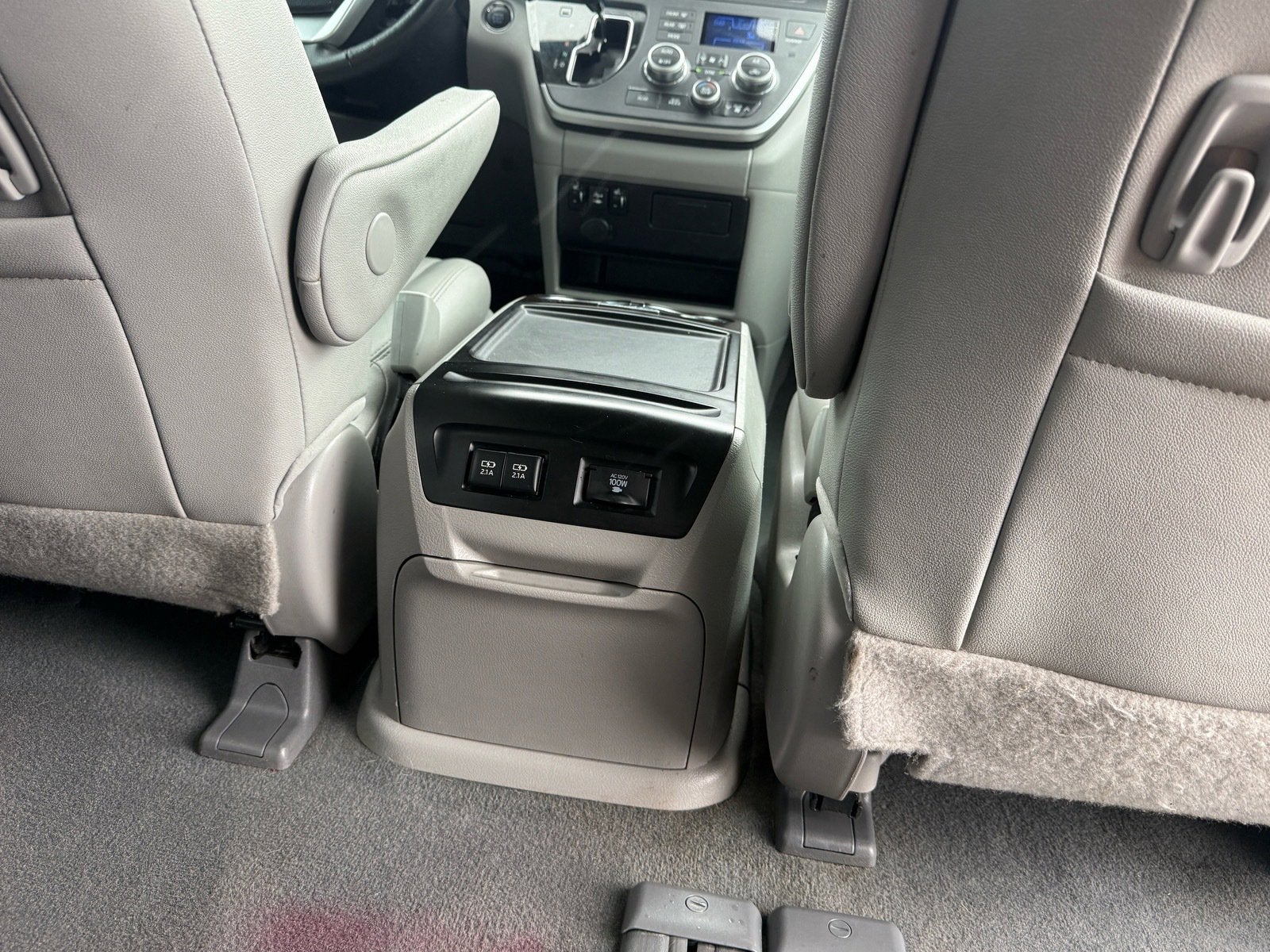 2020 Toyota Sienna Base