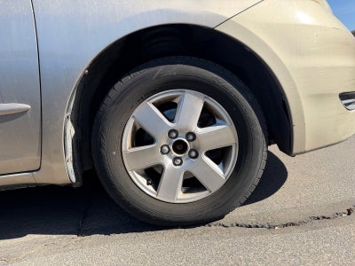 2007 Toyota Sienna Base
