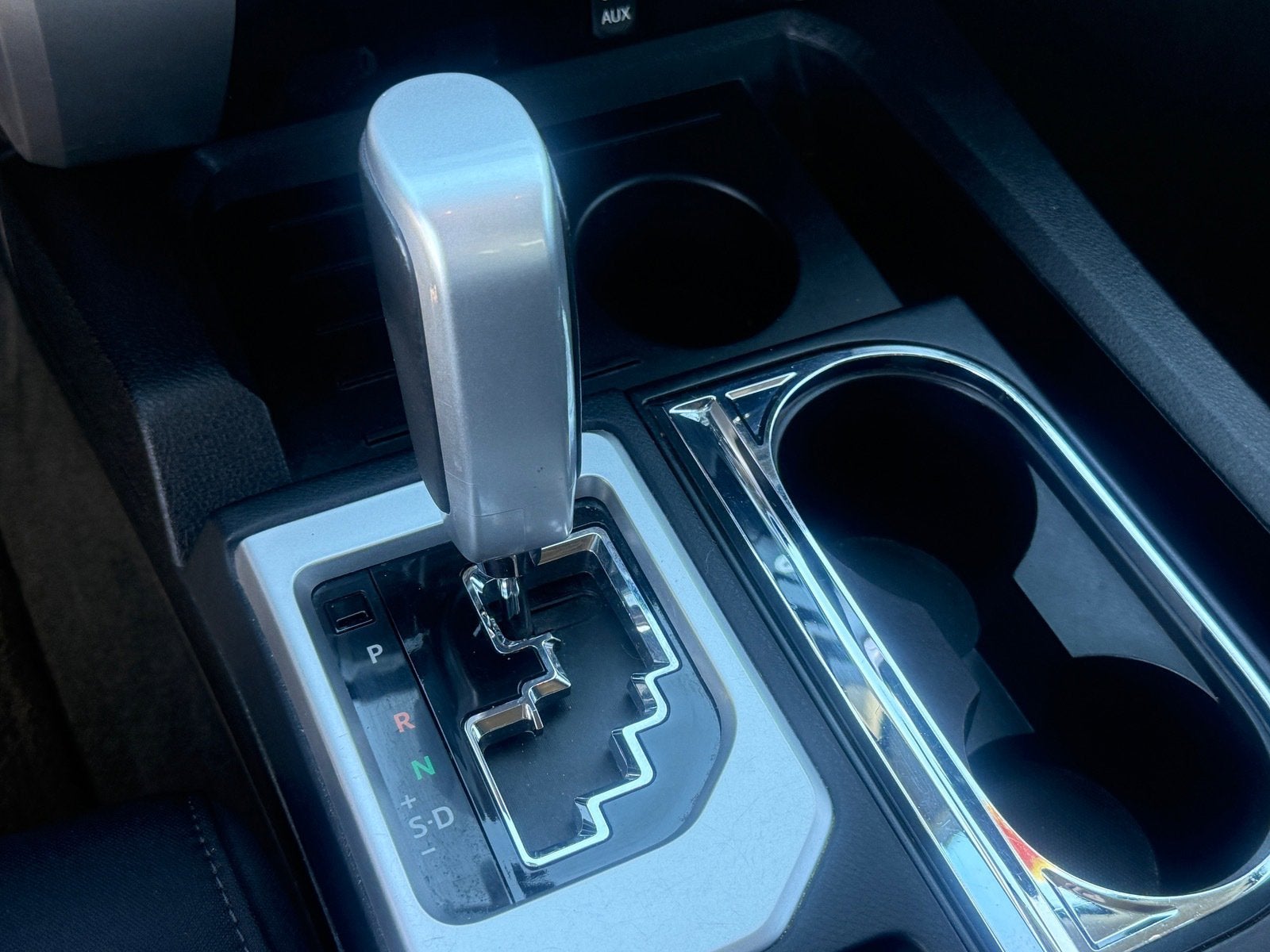 2015 Toyota Tundra 2WD Truck SR5