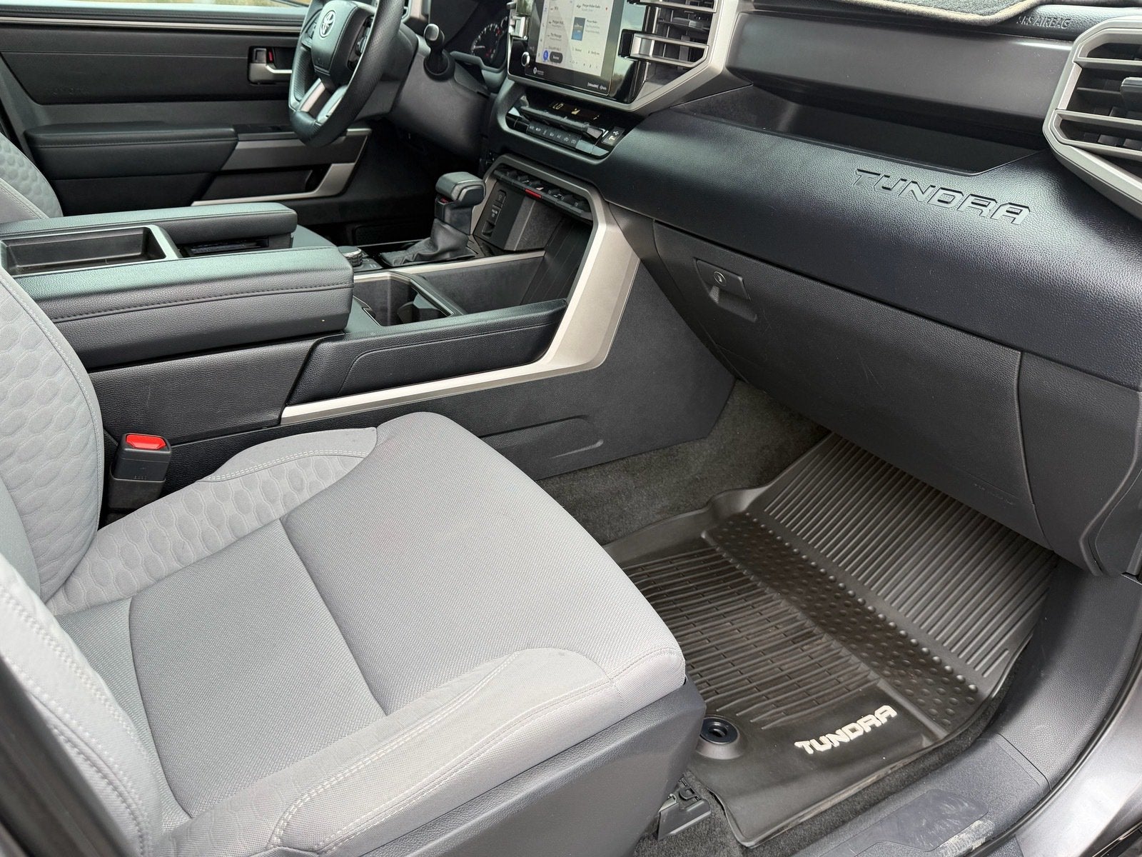 2023 Toyota Tundra 4WD SR5