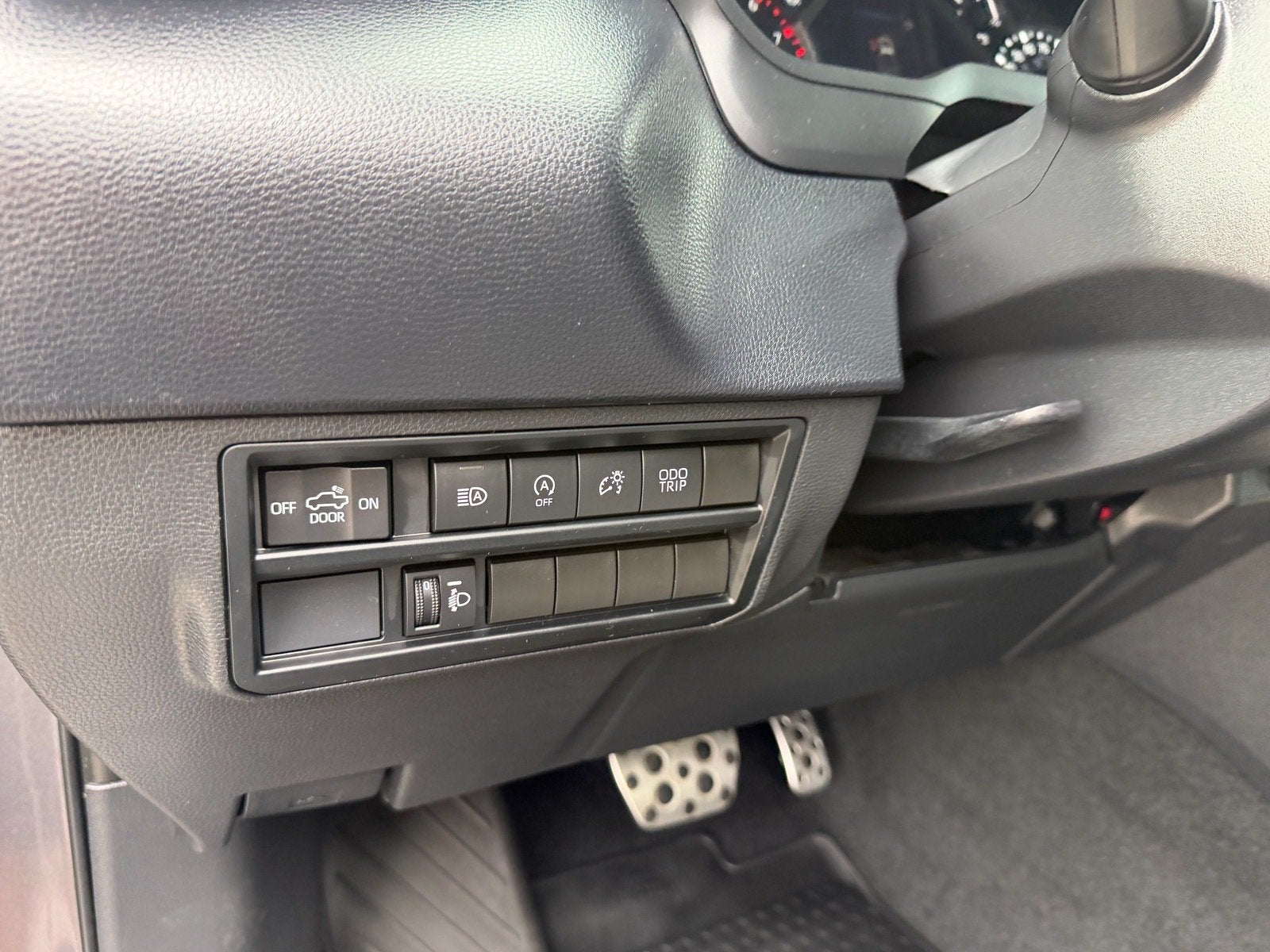 2023 Toyota Tundra 4WD SR5