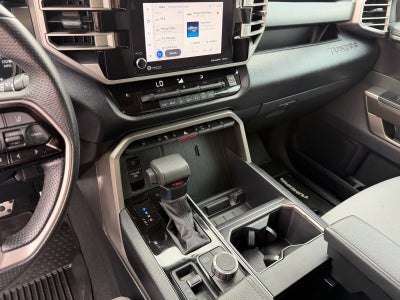 2023 Toyota Tundra 4WD SR5