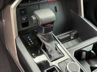 2023 Toyota Tundra 4WD SR5